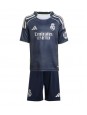 Real Madrid Vinicius Junior #7 Bortedraktsett Barn 2025-26 Korte ermer (+ bukser)